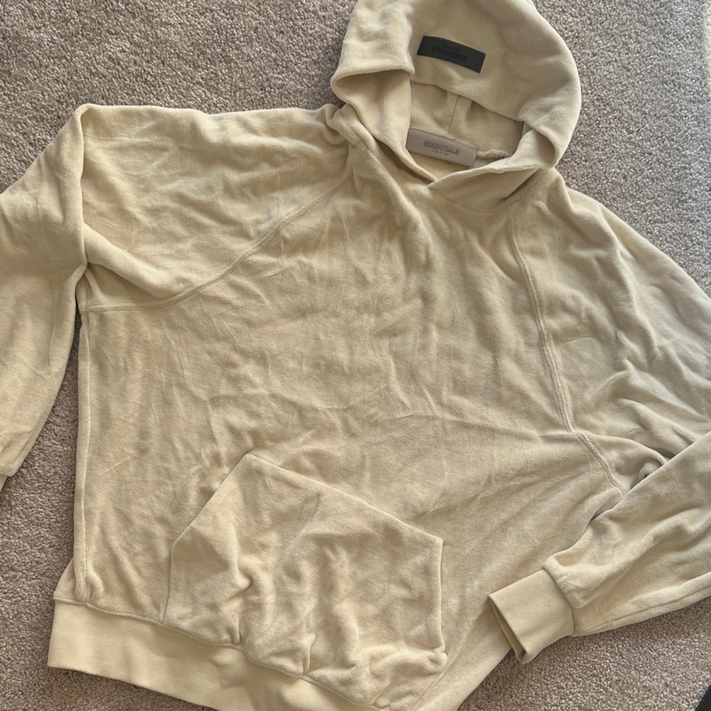 Essentials Off-White Joggers and Hoodie